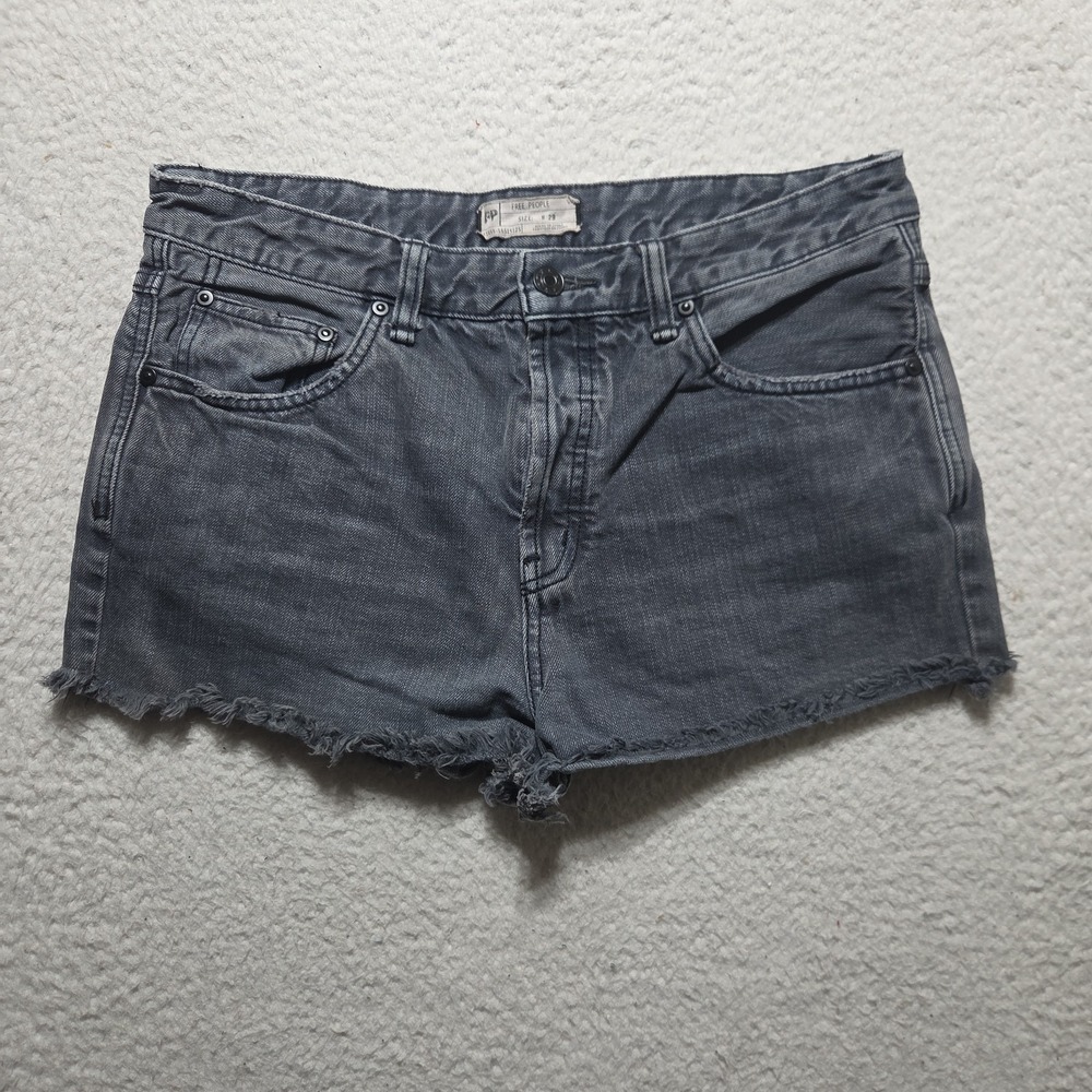 Free People Denim Shorts Gray Button Fly Distressed Mid Rise Womens 29 Boho